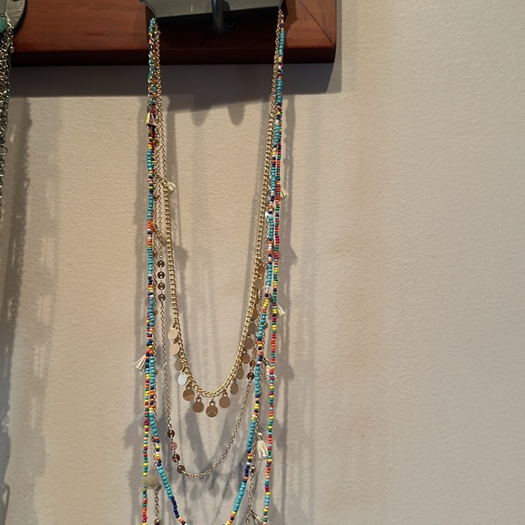 5 strand necklace. NWOT - Picture 3 of 5
